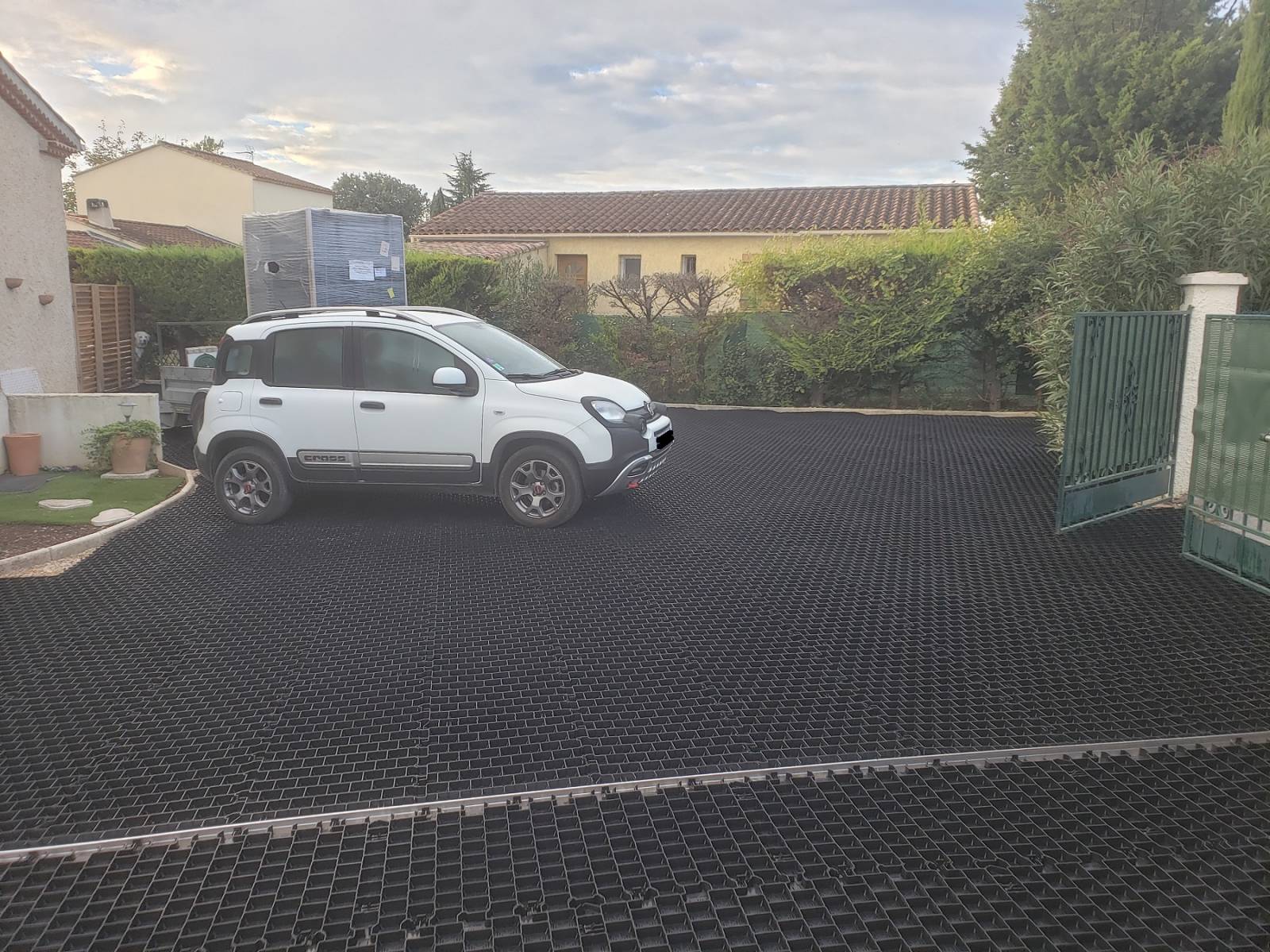 Stabilisation avec des dalles Gravel Grid très robustes dans le varrobustes