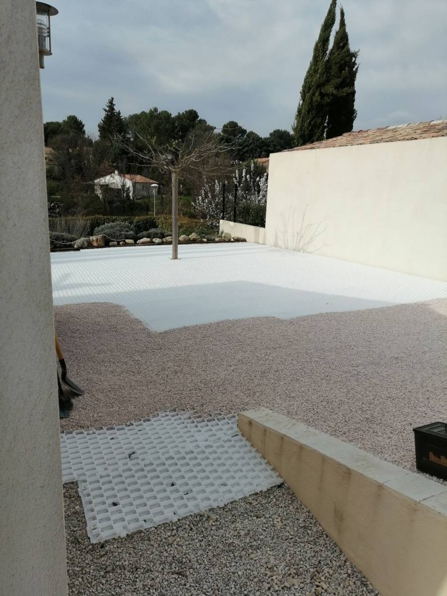 Gravier décoration marbré rose de la carrière de Candelon à Brignoles