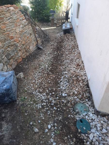 Implantation de la passerelle en bois sur st Maxmin dans le Var