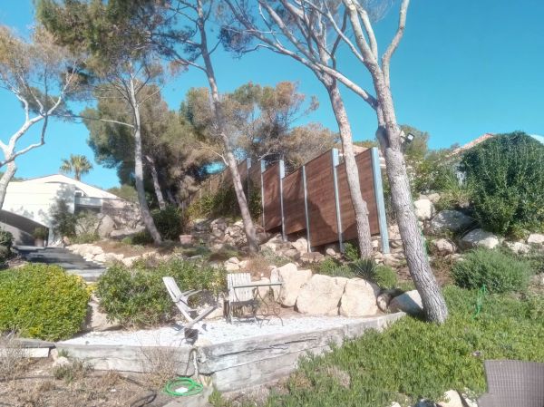 Palissade bois classe IV dans le Var
