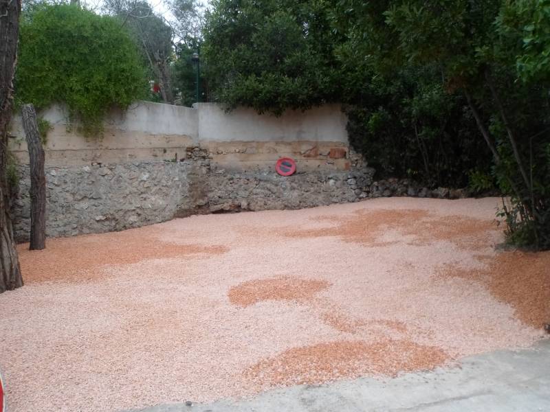 Parking stabilisé à Marseille