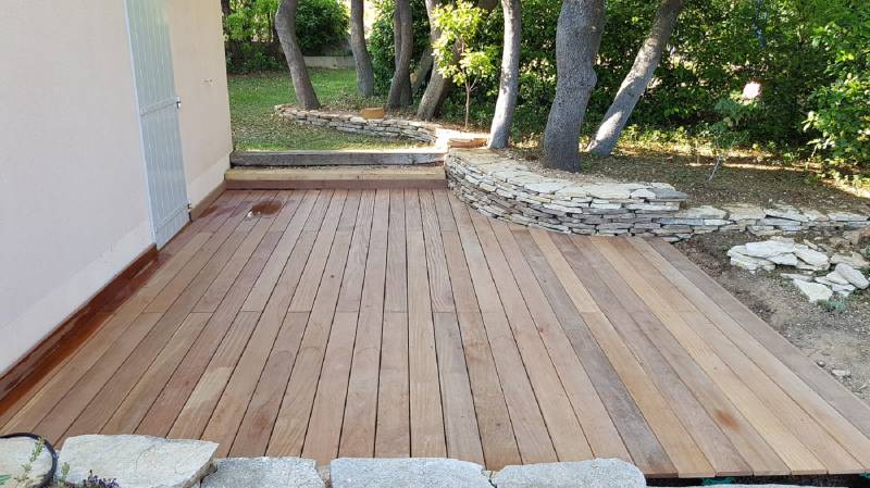 Terrasse bois exotique Cumaru à St Maximin La Ste Baume